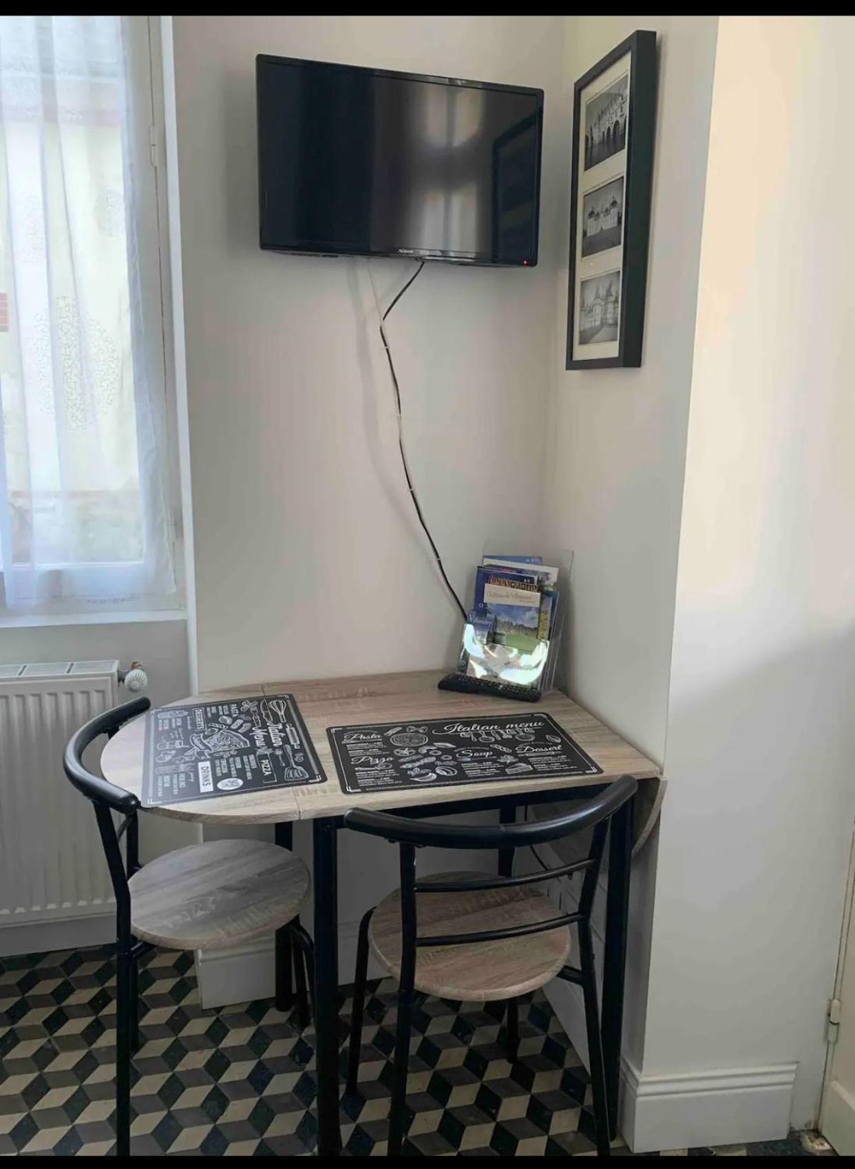 Chez Chris Hotel Cour-Cheverny Luaran gambar
